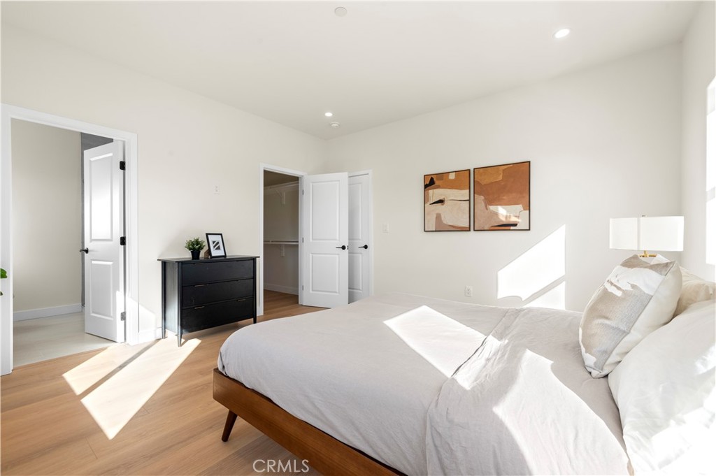 MLS #OC25253877 image #29