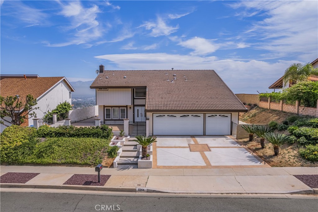 3264 Heather Field Drive