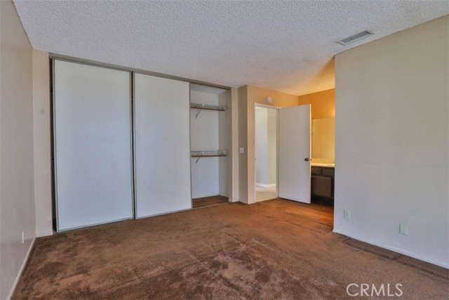 134 N Woodlake Street, Lake Elsinore CA: https://media.crmls.org/medias/d81d8655-0b08-4d23-8a9e-9c9e37319ae3.jpg