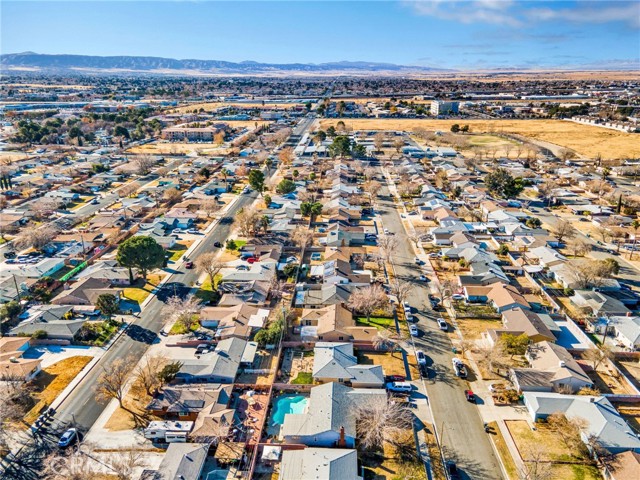 Detail Gallery Image 36 of 43 For 1026 W Avenue J7, Lancaster,  CA 93534 - 4 Beds | 2 Baths