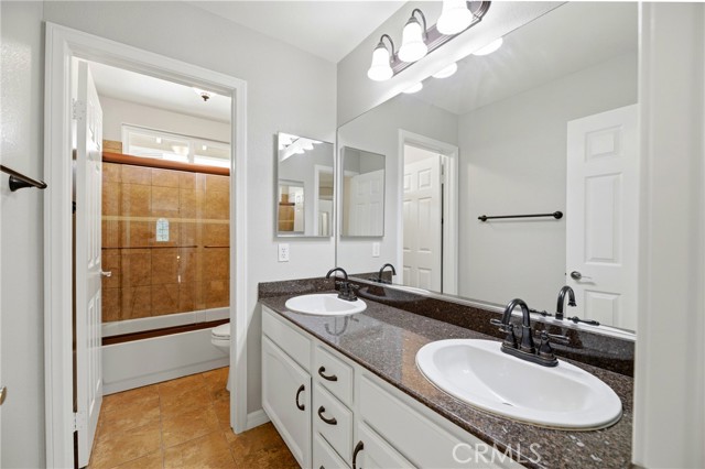 Detail Gallery Image 23 of 29 For 36013 Corte Pavia, Murrieta,  CA 92562 - 5 Beds | 3 Baths