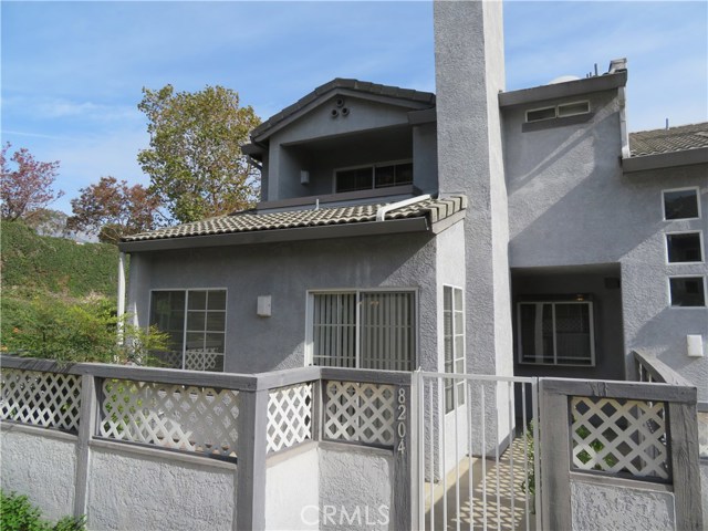 8204 Burgess Place, Rancho Cucamonga CA: https://media.crmls.org/medias/d81fb1d8-4b73-4fcf-be06-036bae478212.jpg
