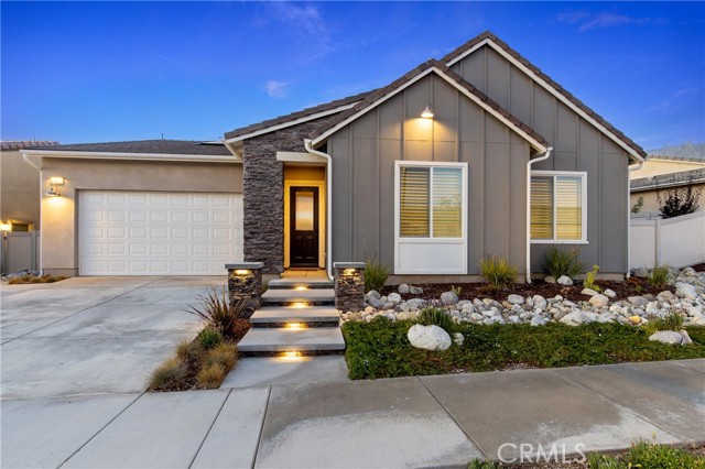 Detail Gallery Image 3 of 62 For 28825 Chapparal Ct, Saugus,  CA 91350 - 2 Beds | 2 Baths