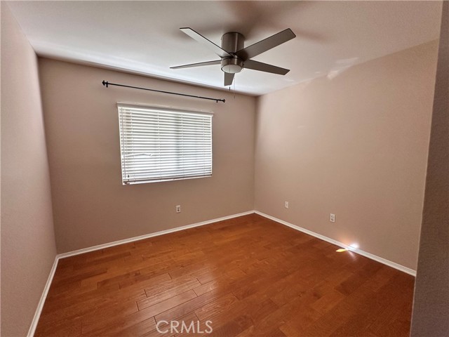 Detail Gallery Image 15 of 28 For 23327 Clearwater, Valencia,  CA 91355 - 4 Beds | 3 Baths