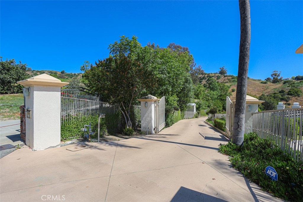 MLS #OC26156077 image #44