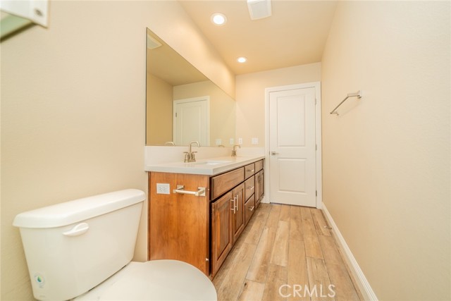 Detail Gallery Image 19 of 44 For 1275 Hollister, Pinon Hills,  CA 92372 - 4 Beds | 2 Baths