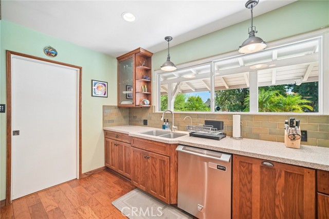 18011 Sunburst Street photo 25