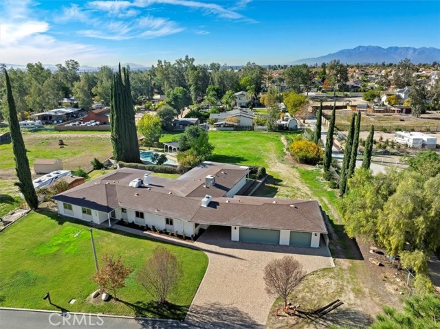 Detail Gallery Image 58 of 74 For 7150 Clydesdale, Highland,  CA 92346 - 4 Beds | 3 Baths