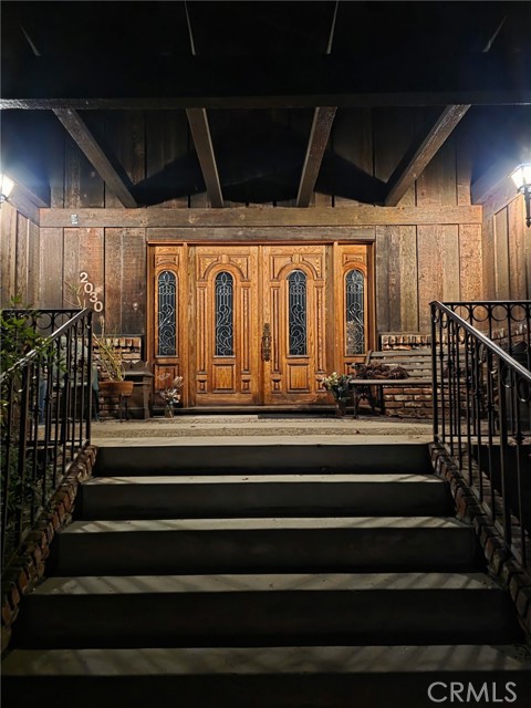 Detail Gallery Image 2 of 3 For 2030 Liliano, Sierra Madre,  CA 91024 - 3 Beds | 2/1 Baths