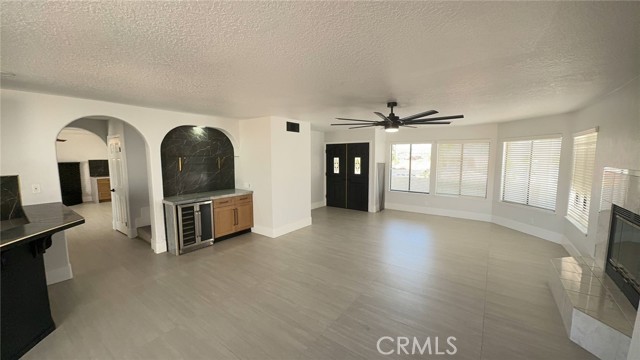 22547 Cascade, Canyon Lake CA: https://media.crmls.org/medias/d8234235-efe9-4e2d-8559-4894913e7981.jpg