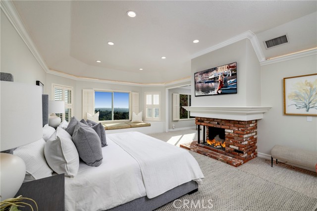 Detail Gallery Image 16 of 23 For 6304 E West View Dr, Orange,  CA 92869 - 4 Beds | 2/1 Baths