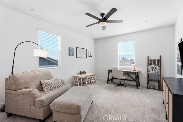 Detail Gallery Image 21 of 59 For 588 Overstone Ave, Madera,  CA 93636 - 5 Beds | 2/1 Baths