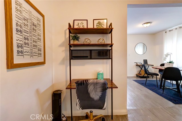 Detail Gallery Image 12 of 42 For 710 Larch St #1/2,  Inglewood,  CA 90301 - 1 Beds | 1 Baths