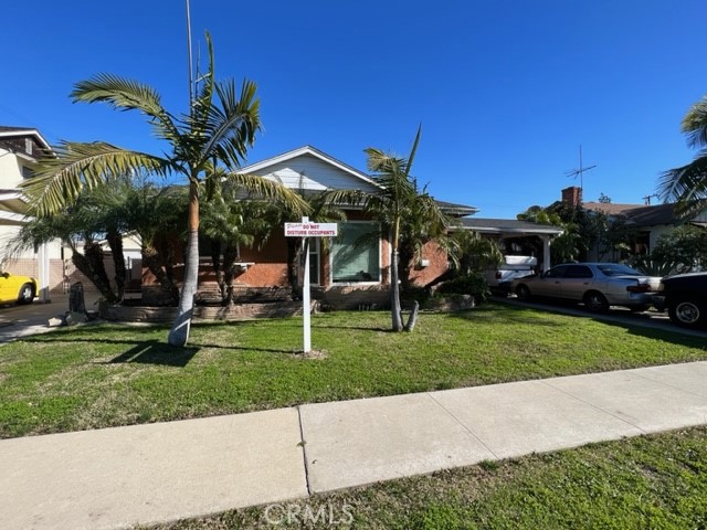 MLS# DW23012328