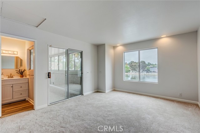 42768 Santa Suzanne Place, Temecula CA: https://media.crmls.org/medias/d8244540-058d-46ef-9911-a033f6346e1d.jpg