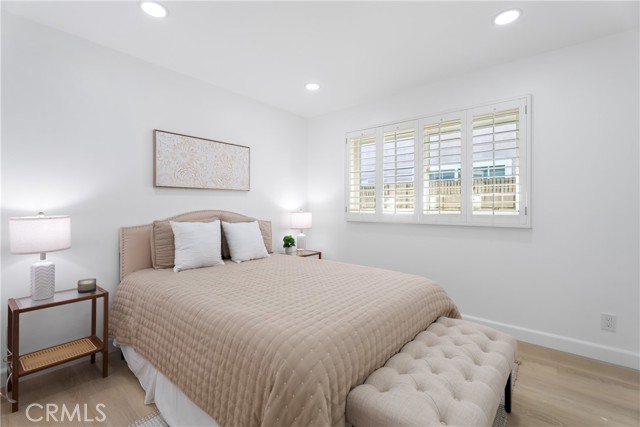 Detail Gallery Image 25 of 40 For 6821 Loyola Dr, Huntington Beach,  CA 92647 - 4 Beds | 2 Baths