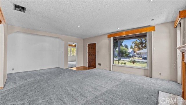 Detail Gallery Image 8 of 40 For 551 E I St, Ontario,  CA 91764 - 3 Beds | 2 Baths