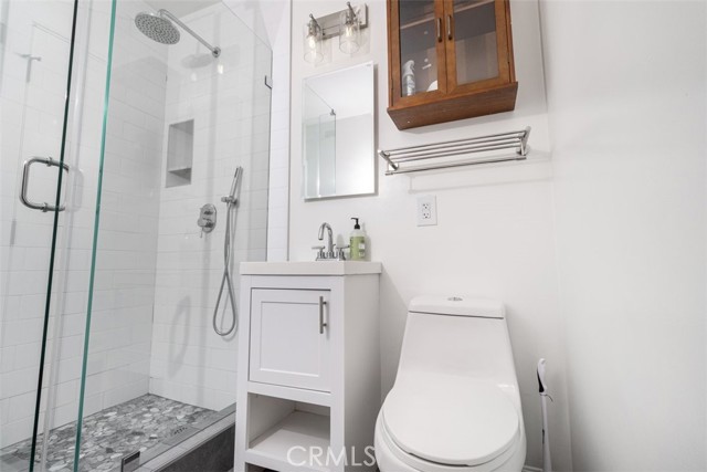 Detail Gallery Image 18 of 40 For 10214 Woodruff, Downey,  CA 90241 - 3 Beds | 2 Baths