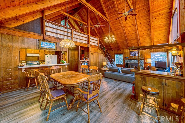 Detail Gallery Image 16 of 51 For 5522 Acorn, Wrightwood,  CA 92397 - 1 Beds | 1/1 Baths