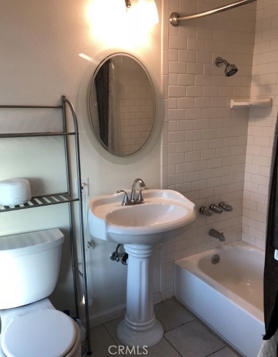 Detail Gallery Image 24 of 27 For 218 W Wilson Ave, Orange,  CA 92867 - – Beds | – Baths