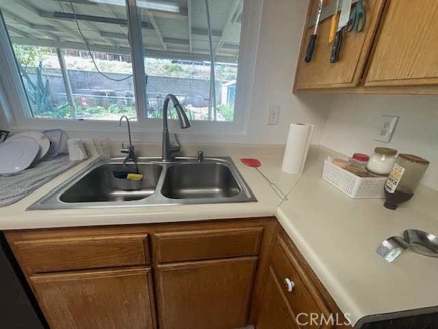 Detail Gallery Image 27 of 40 For 648 San Carlo, Colton,  CA 92324 - 3 Beds | 2/1 Baths