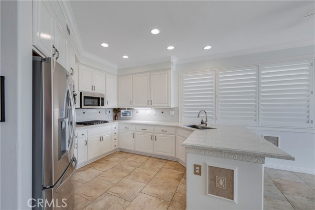 5530 Van Gogh Way, Yorba Linda CA: https://media.crmls.org/medias/d82831d6-82a0-4595-bd47-1b950a9da475.jpg