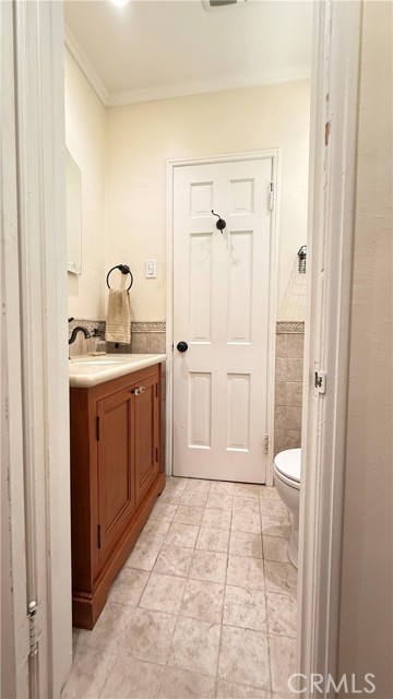 Detail Gallery Image 13 of 28 For 420 N Campbell Ave, Alhambra,  CA 91801 - 3 Beds | 1/1 Baths