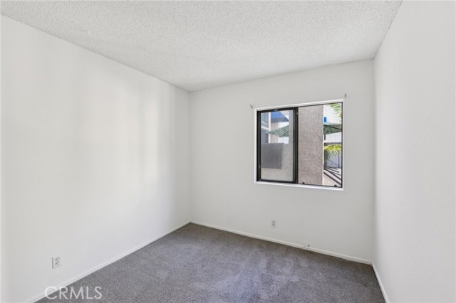 Detail Gallery Image 29 of 38 For 602 Park Shadow Ct, Baldwin Park,  CA 91706 - 3 Beds | 2/1 Baths