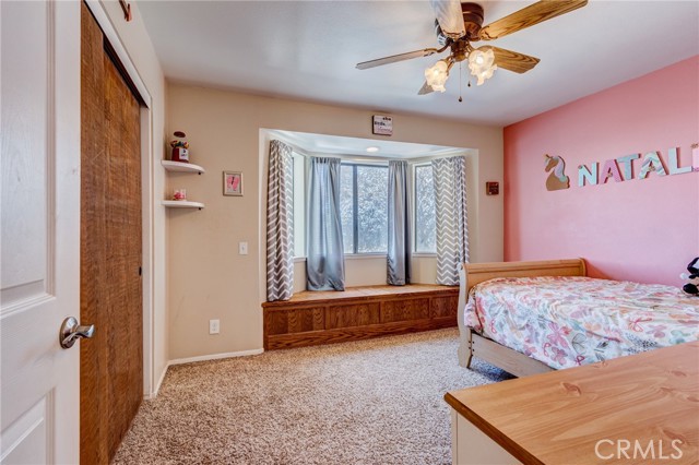 Detail Gallery Image 13 of 35 For 10163 Ponderosa, Pinon Hills,  CA 92372 - 4 Beds | 3 Baths