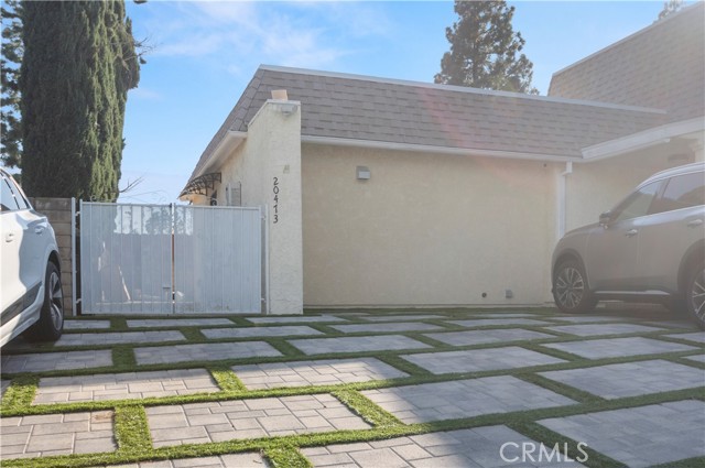Detail Gallery Image 9 of 10 For 20473 Shamrock Pl, Chatsworth,  CA 91311 - 1 Beds | 1 Baths