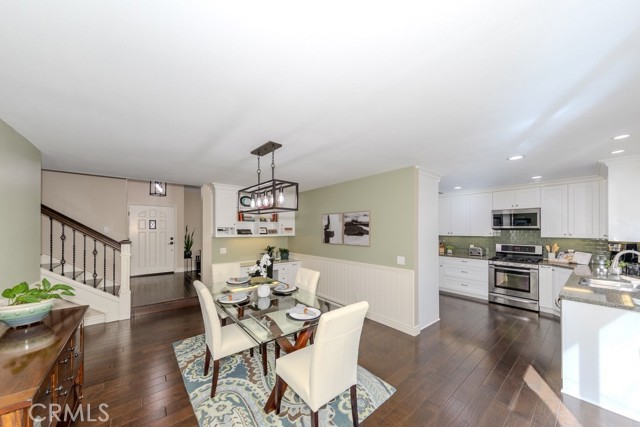 Detail Gallery Image 19 of 55 For 19542 Drybrook Ln., Huntington Beach,  CA 92646 - 4 Beds | 2/1 Baths