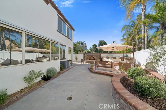 Detail Gallery Image 19 of 32 For 2121 Thyme, Corona,  CA 92879 - 4 Beds | 2/1 Baths