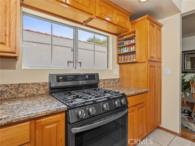 Detail Gallery Image 10 of 61 For 331 Allen Ave, Glendale,  CA 91201 - – Beds | – Baths