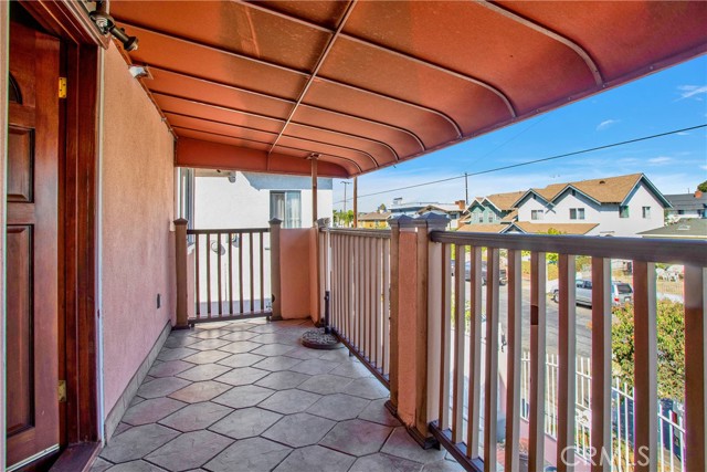 Detail Gallery Image 29 of 44 For 1677 S Ardmore Ave, Los Angeles,  CA 90006 - 4 Beds | 2 Baths