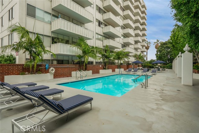 Detail Gallery Image 36 of 37 For 7135 Hollywood Bld #407,  Los Angeles,  CA 90046 - 2 Beds | 2 Baths