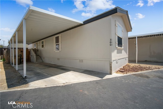 348 Petrol Rd #366, Bakersfield CA: https://media.crmls.org/medias/d82eda1a-67e5-4891-bff8-45abc51d824a.jpg