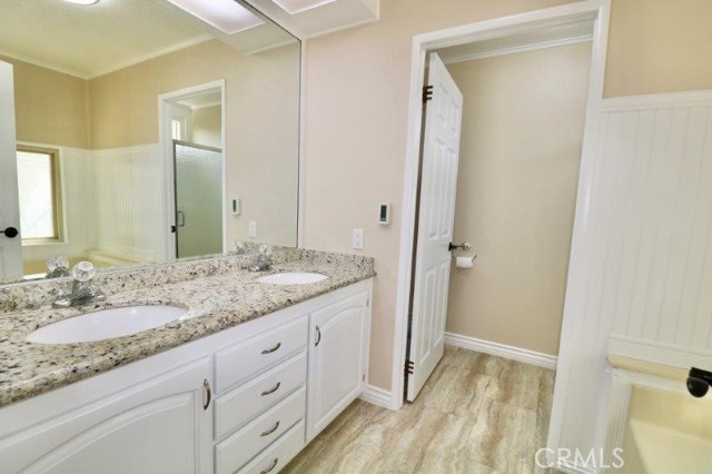 Detail Gallery Image 35 of 45 For 1500 Canyon Lake #163,  Santa Ana,  CA 92705 - 2 Beds | 2 Baths