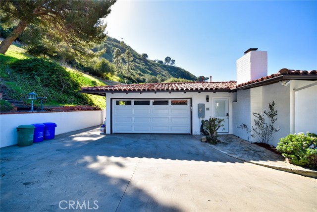 1104 Palos Verdes Drive, Palos Verdes Estates, California 90274, 3 Bedrooms Bedrooms, ,2 BathroomsBathrooms,Residential,Sold,Palos Verdes,PW22046679