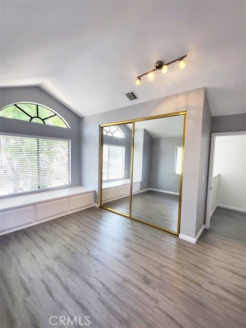 2506 e 6TH Street, Long Beach CA: https://media.crmls.org/medias/d8304f24-b3a6-457b-8d3d-6e84ea1cfcda.jpg