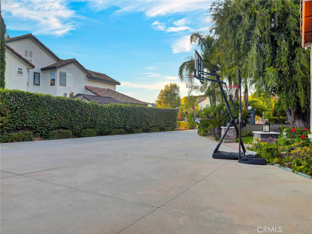 MLS #WS25134225 img 66