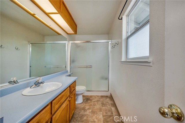 Detail Gallery Image 13 of 21 For 16639 Greenridge Rd, Hidden Valley Lake,  CA 95467 - 2 Beds | 2 Baths