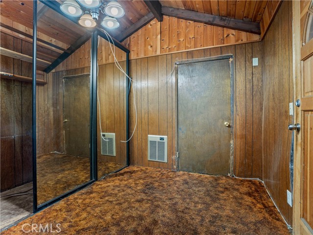 Detail Gallery Image 9 of 33 For 1155 Chateau, Crestline,  CA 92325 - 3 Beds | 1 Baths