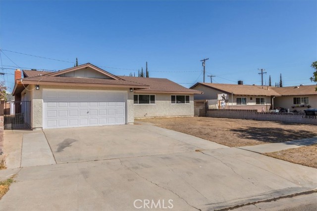 Detail Gallery Image 4 of 32 For 133 E Avenue Q4, Palmdale,  CA 93550 - 4 Beds | 2 Baths
