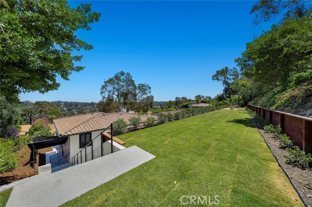 2708 Via Elevado, Palos Verdes Estates CA: https://media.crmls.org/medias/d83338cf-0349-4156-90d2-aabd9555b219.jpg
