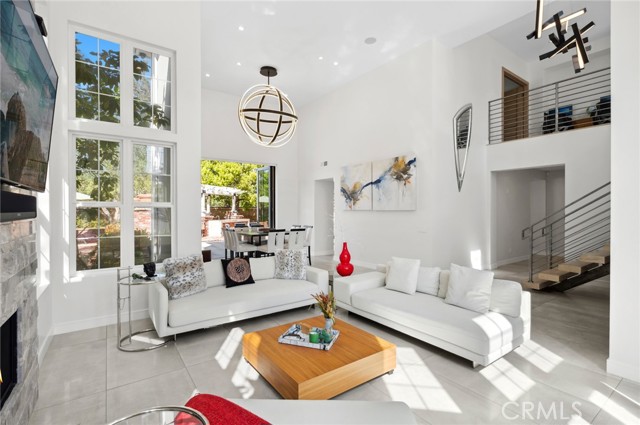3 Bridgeport Road, Newport Coast CA: https://media.crmls.org/medias/d8334ea0-e53d-427b-9567-06ef5363d3d4.jpg