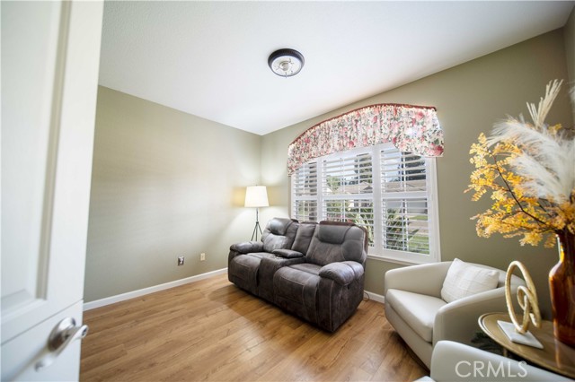 6028 W Evergreen Avenue, Visalia CA: https://media.crmls.org/medias/d8335ee0-5103-45f7-a93d-e159df72e19b.jpg
