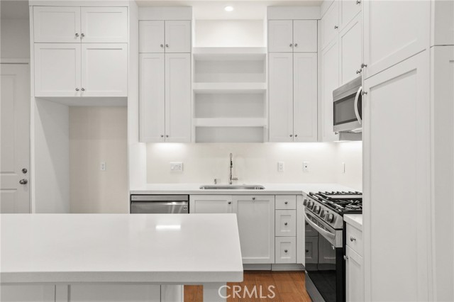 Detail Gallery Image 15 of 31 For 753 Spring Gdn, Irvine,  CA 92618 - 2 Beds | 2 Baths