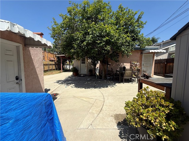 Image 22 of 27 For 516 Brand Boulevard