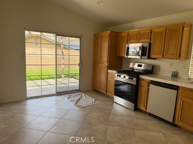 6711 Sasparilla Drive, Simi Valley CA: https://media.crmls.org/medias/d8365023-8103-4501-90ed-3792bc772d34.jpg