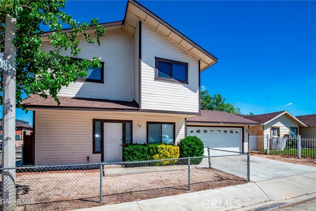 Detail Gallery Image 24 of 24 For 1822 Park Circle, Lancaster,  CA 93535 - 3 Beds | 3 Baths